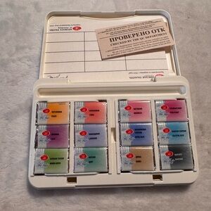 Watercolor Paint Set with 16 Colors, White Knights Pastel Palette 🎨